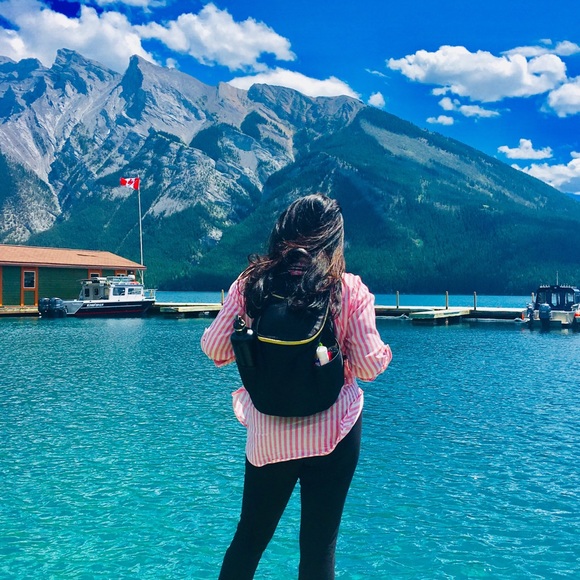 Meet your Posher, Pooja - Picture 5 of 8